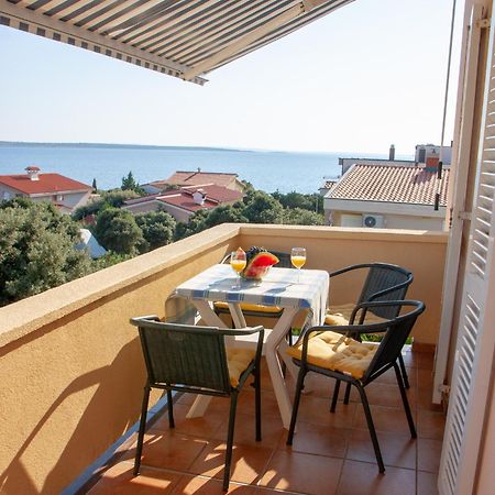 Apartments Villa Ana Мандре Екстериор снимка